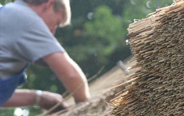 professional Southern Cross thatchers